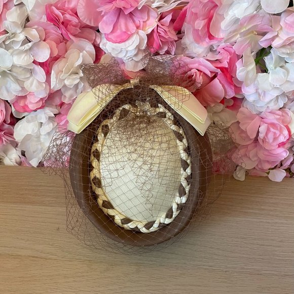 Vintage Pillbox Hat with Bow - Picture 1 of 6